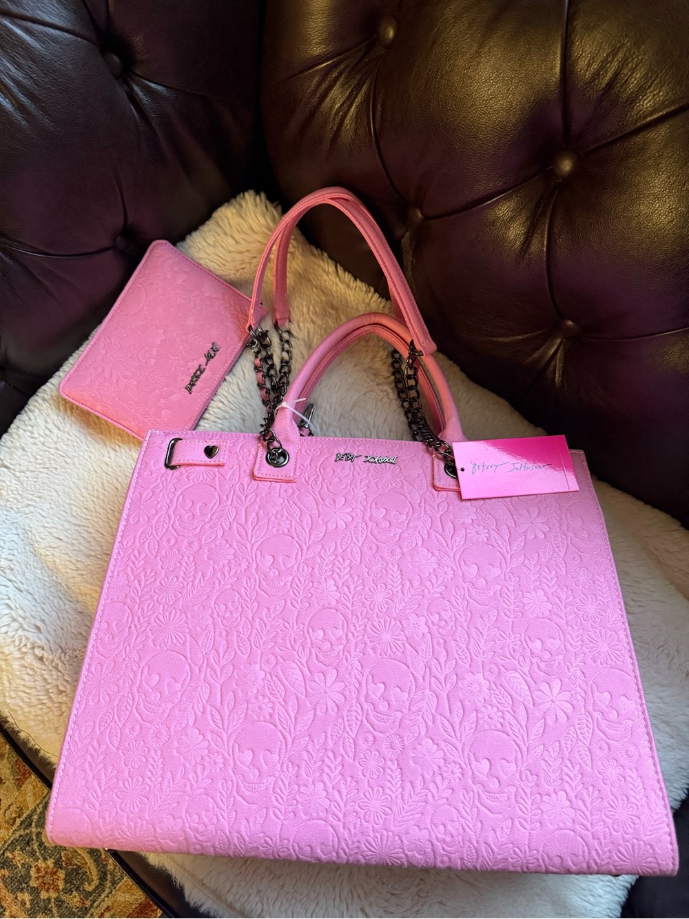 Betsey Johnson NWT Pink Skull Embossed Tote Bag with Matching Wallet